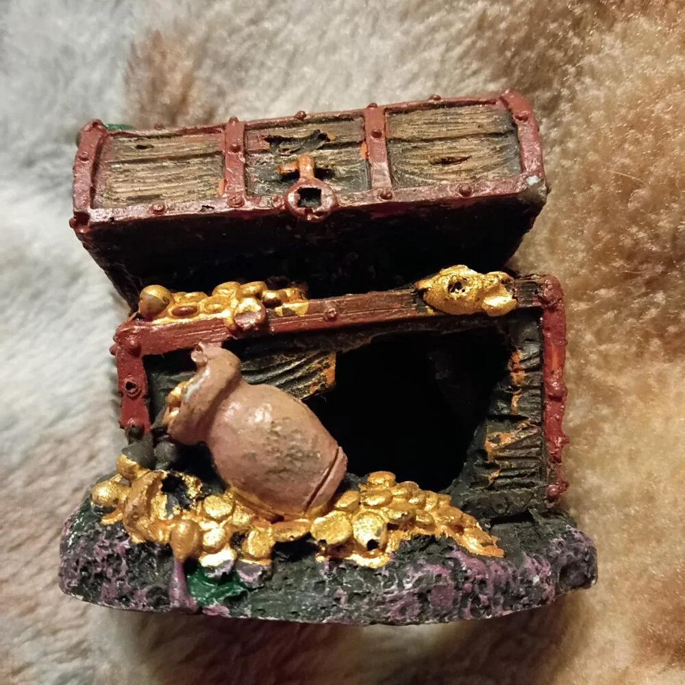 Top Fin small Aquarium treasure chest